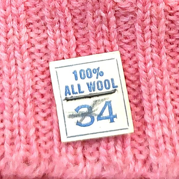 Vintage 1940s-1950s Pink Cable Knit 100% Wool Cardigan Sweater - Picture 7 of 7